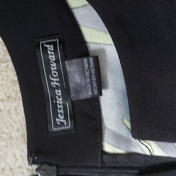 Jessica Howard - Picture 2 of 2